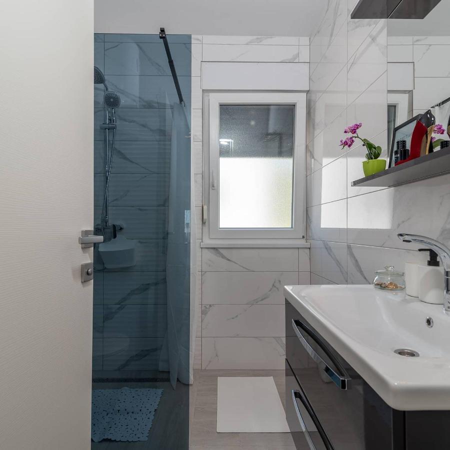 Apartman Lotos Apartment Trogir Exterior photo