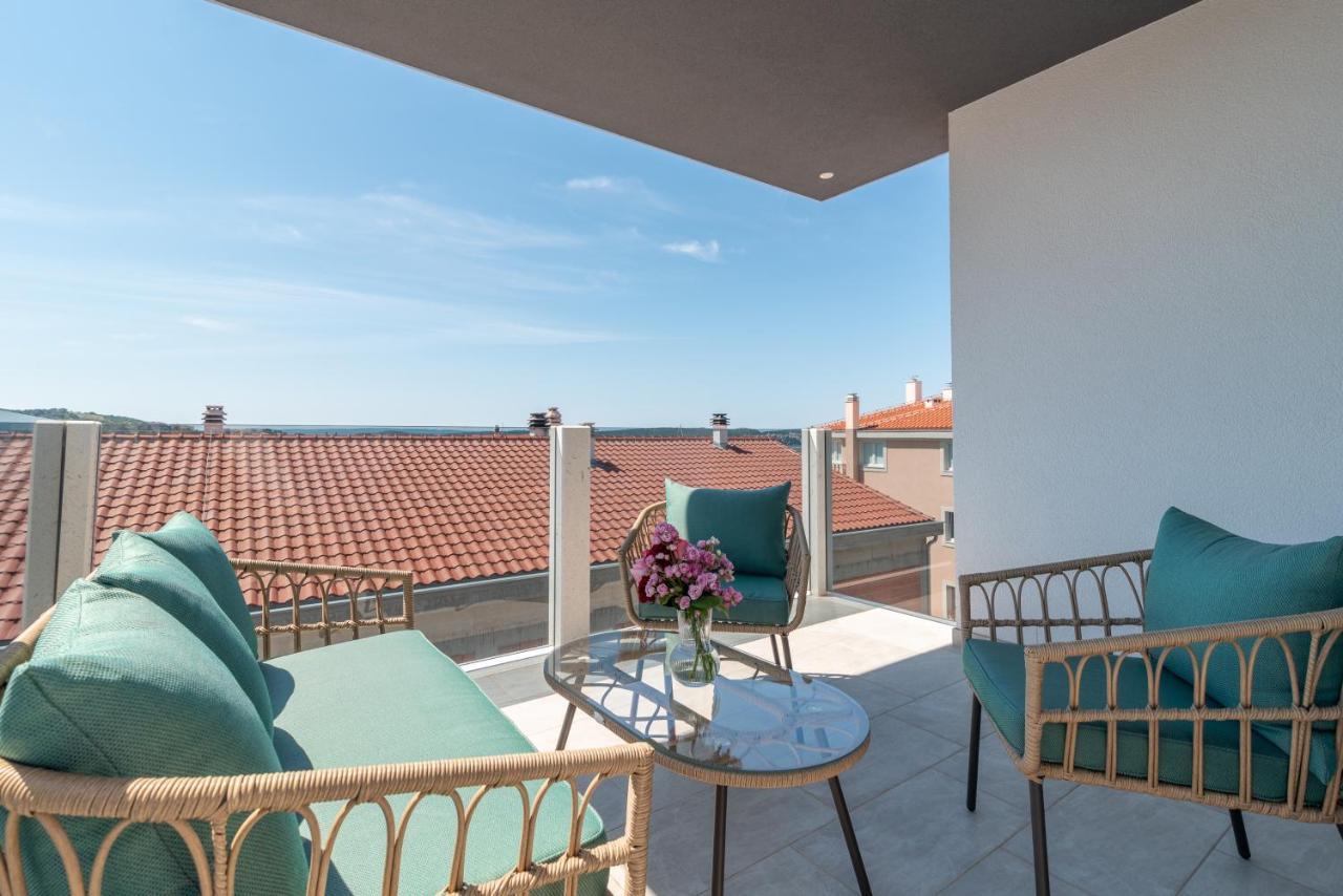 Apartman Lotos Apartment Trogir Exterior photo